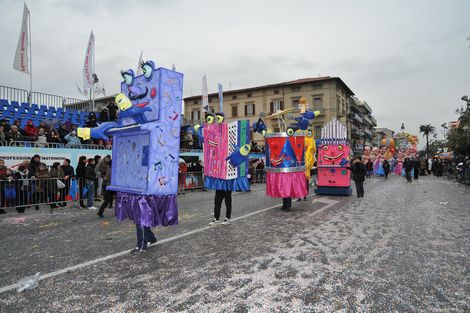 Ingrandisci la foto
